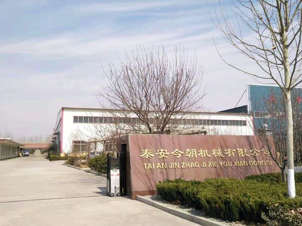 輪式行走機(jī)構(gòu)和足式行走機(jī)構(gòu)的特點(diǎn)和各自適用的場(chǎng)合。